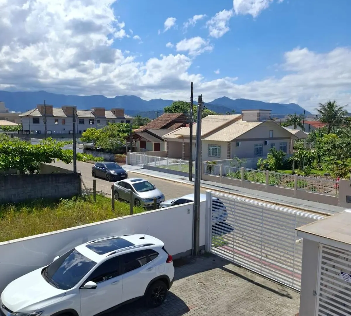 Apartamento Aluguel Temporada Praia Do Sonho Palhoca Sc Acomodacoes Para Ate 8 Pessoas Apartment